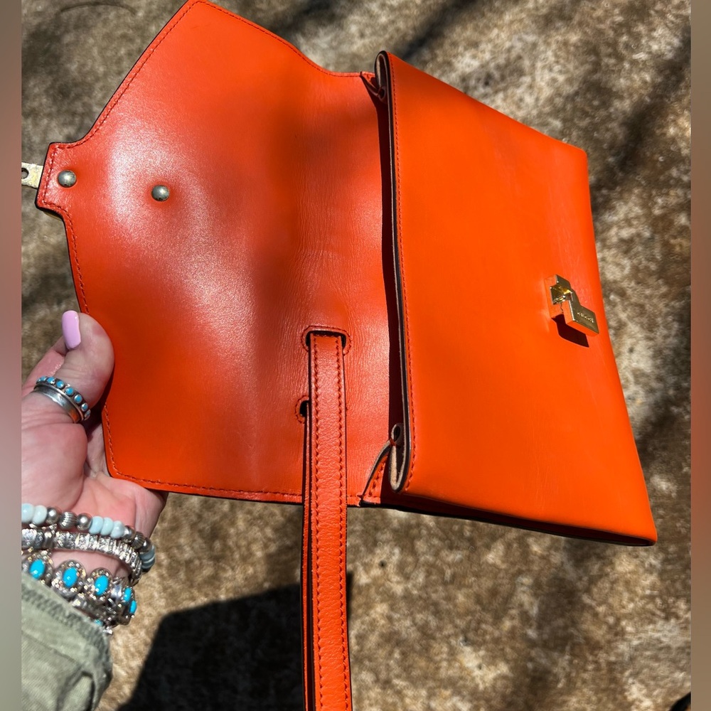 GUCCI Sylvie Bold Orange Wristlet/Shoulder Bag Authentic - Picture 9 of 17